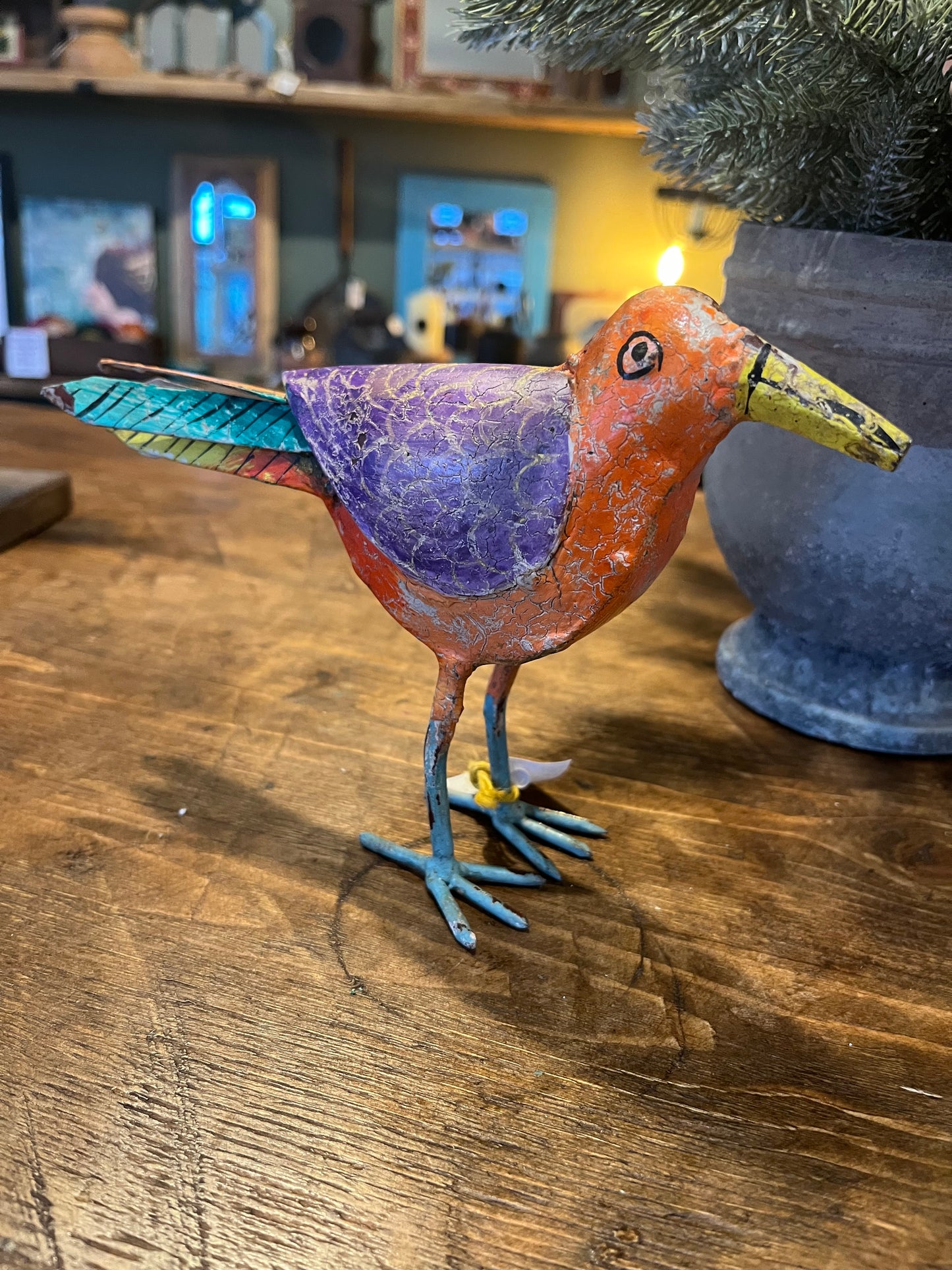 Beautiful hand painted metal birds decoration for the home